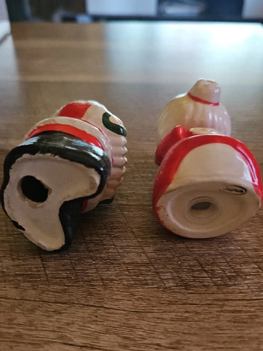 Vintage Ceramic Kissing Santa and Mrs. Claus Salt & Pepper Shakers Set